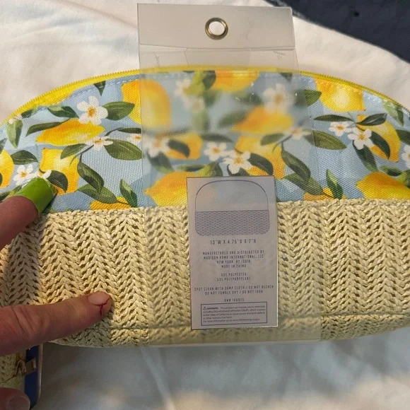 Wandering Moon Yellow and Cream Woven Cosmetic Bag Set - Picture 2 of 5
